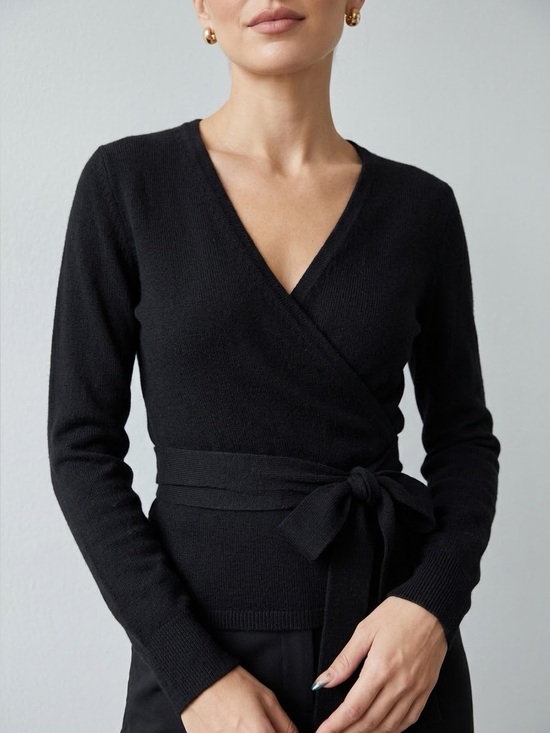 Diane Von Furstenberg Sweaters - DIANE VON FURSTENBERG Black Wool Ballerina Wrap Sweater Small